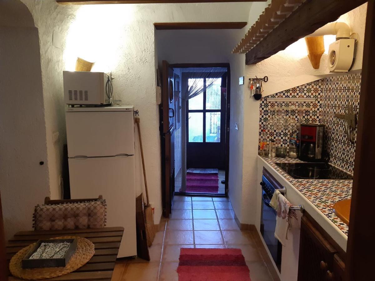 Cuevas - Cuevas De La Luz Bed & Breakfast *